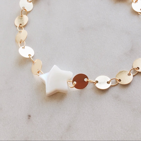 Mother Of Pearl Star Bracelet - Picture 3 of 4